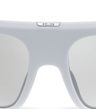 画像をギャラリービューアに読み込む, SPLF62 6104AW_05