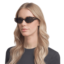 Lade das Bild in den Galerie-Viewer, SPLU05 5208XW_04
